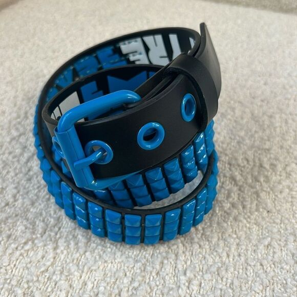 Empyre EGBL T002 Faux Leather Studded Belt in Blue and Black, Size L. - Picture 1 of 6